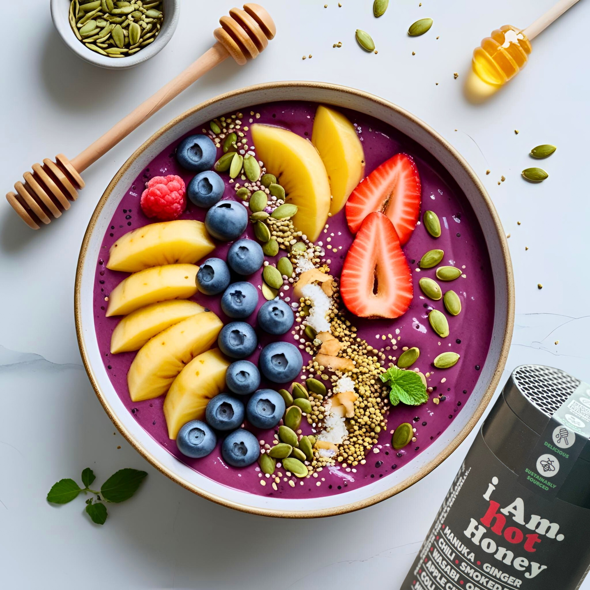 MONDAY RESET - THE HOT HONEY POWER SMOOTHIE BOWL YOU DIDN’T KNOW YOU NEEDED